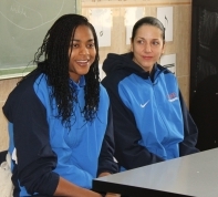 AGNE ABROMAITE y SONIA REIS durante la entrevista en el colegio LA FONTAINE